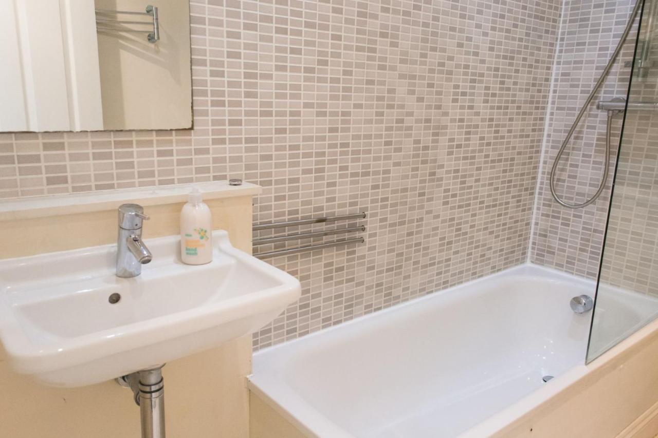 Host & Stay - York Terrace Apartments 노리치 외부 사진